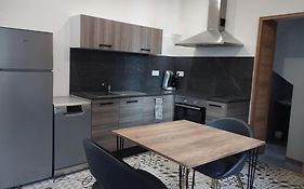 Appartement Avec Terrasse